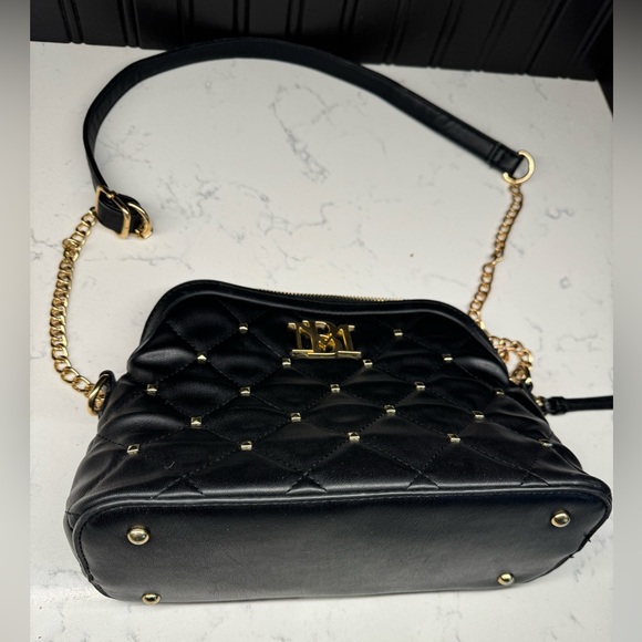 Badgley Mischka Black Purse with Faux-Gold Chain - Picture 4 of 5